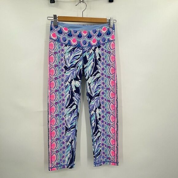 Lilly Pulitzer Multicolor Luxletic Flock Together Crop Leggings Size Small - Picture 3 of 8